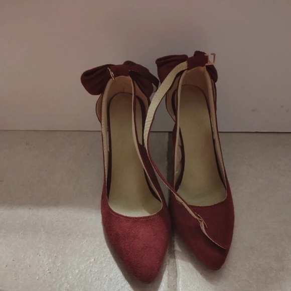 Velvet Maroon Heels with Bow Detail - Picture 1 of 4